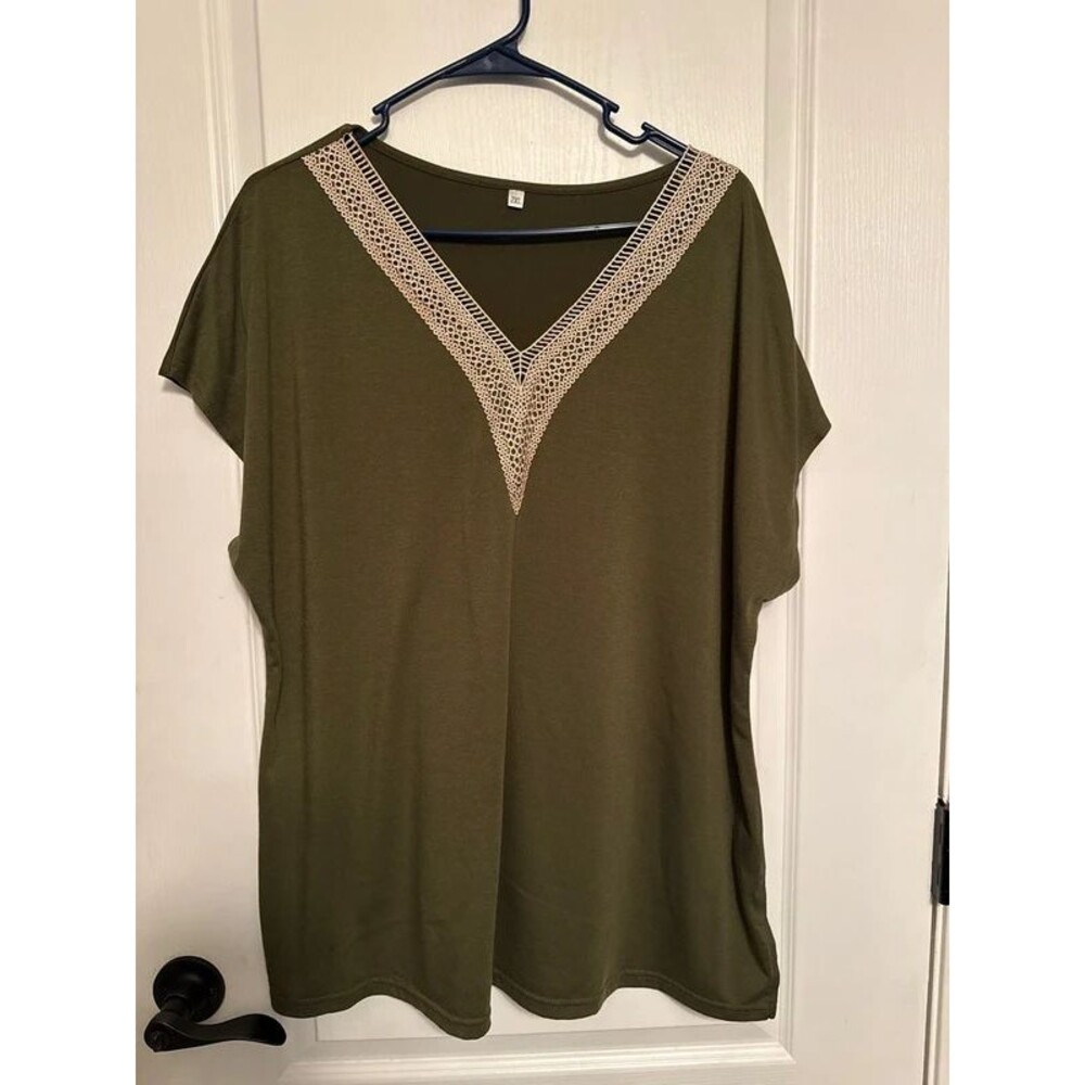 Women’s v-neck top